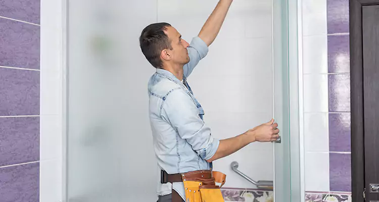 Glass Sliding Door Repair Near You in ⁣ Warrington, FL